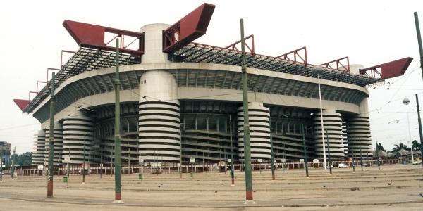 lapangan terbaik dunia sansiro