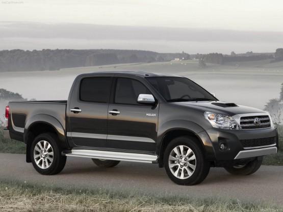 mesin 2016 Toyota Hilux