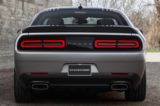 2015 dodge challenger