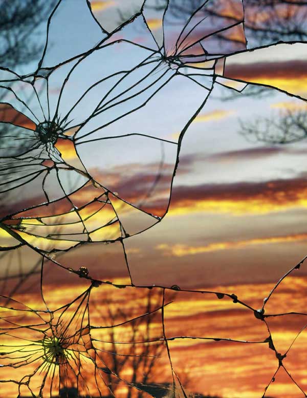 10 Gambar Pemandangan Sunset yang Indah di Balik Kaca 
