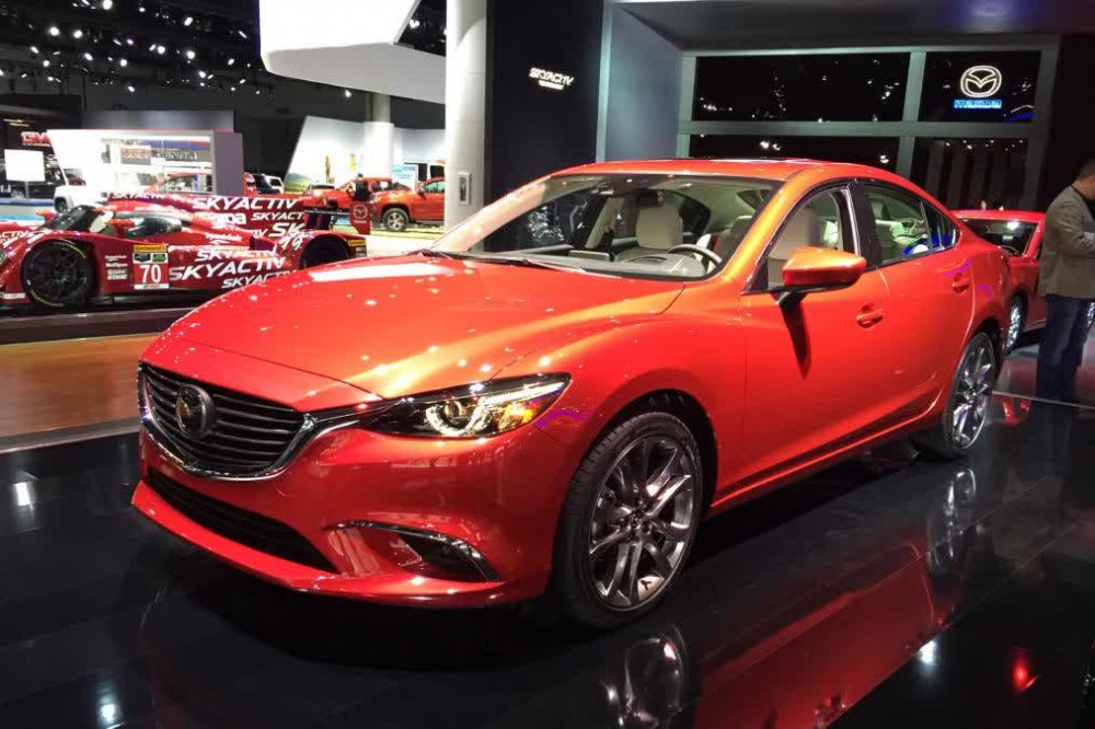 Gambar 2015 Mazda 6 Yang Lebih Irit Pemakaian Bahan Bakar 
